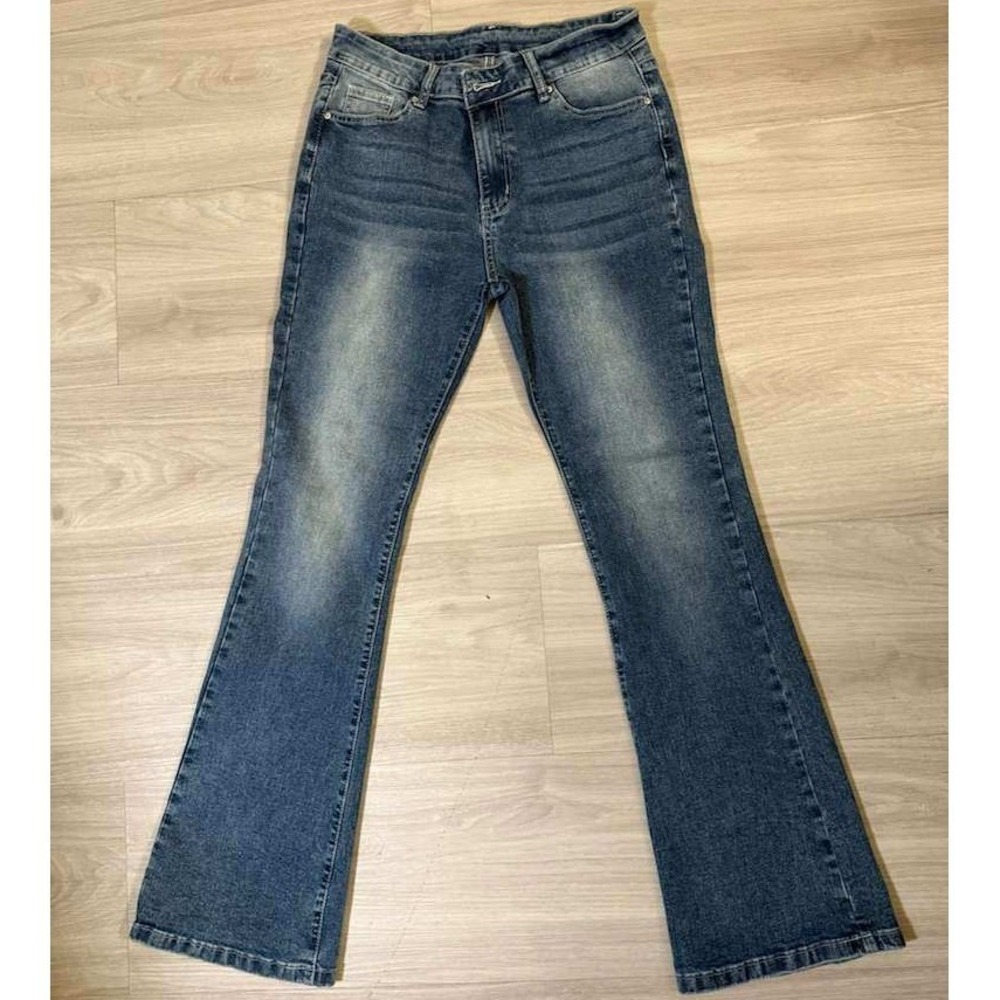 Womens Blue Wash Flare Jeans Embellished Pockets Distressed Denim Size Medium